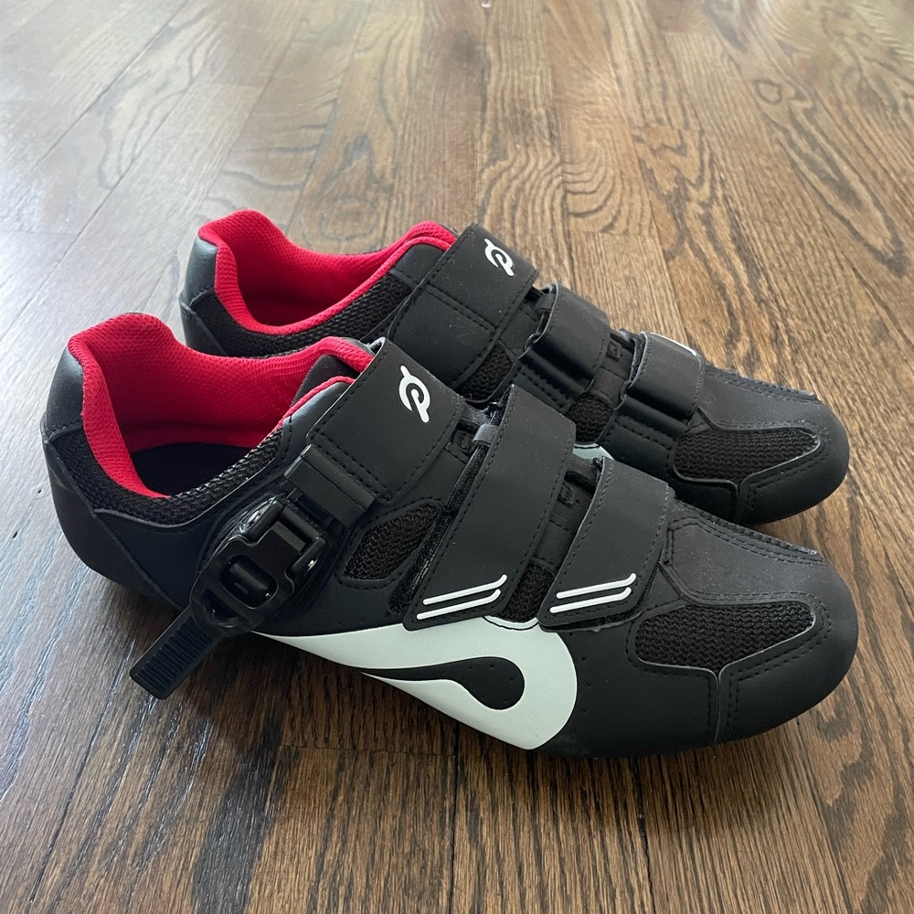 Peloton Cycling Shoes - size 42 (men 9/ women 11)